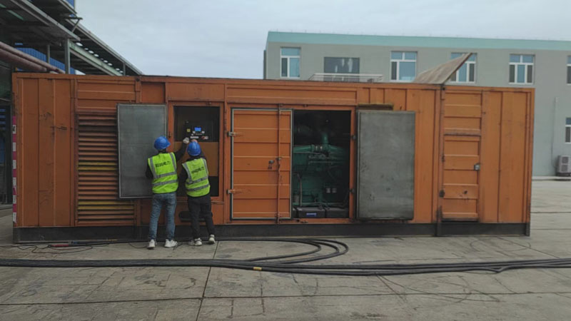 大埔如何检查柴油发电机组的机油油位？